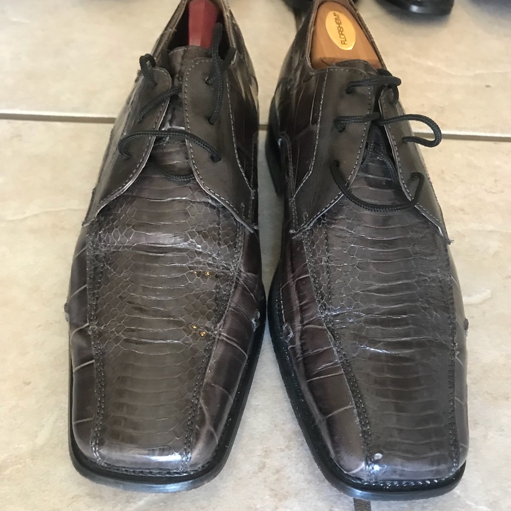 Stacy Adams dress shoes